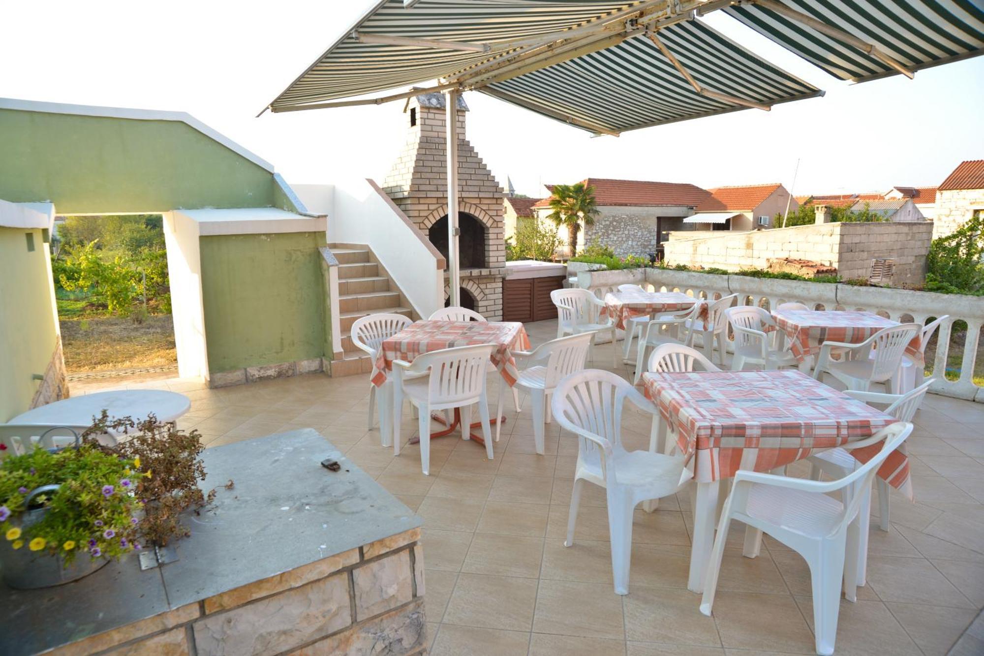 Apartments Lonic Kukljica Rom bilde