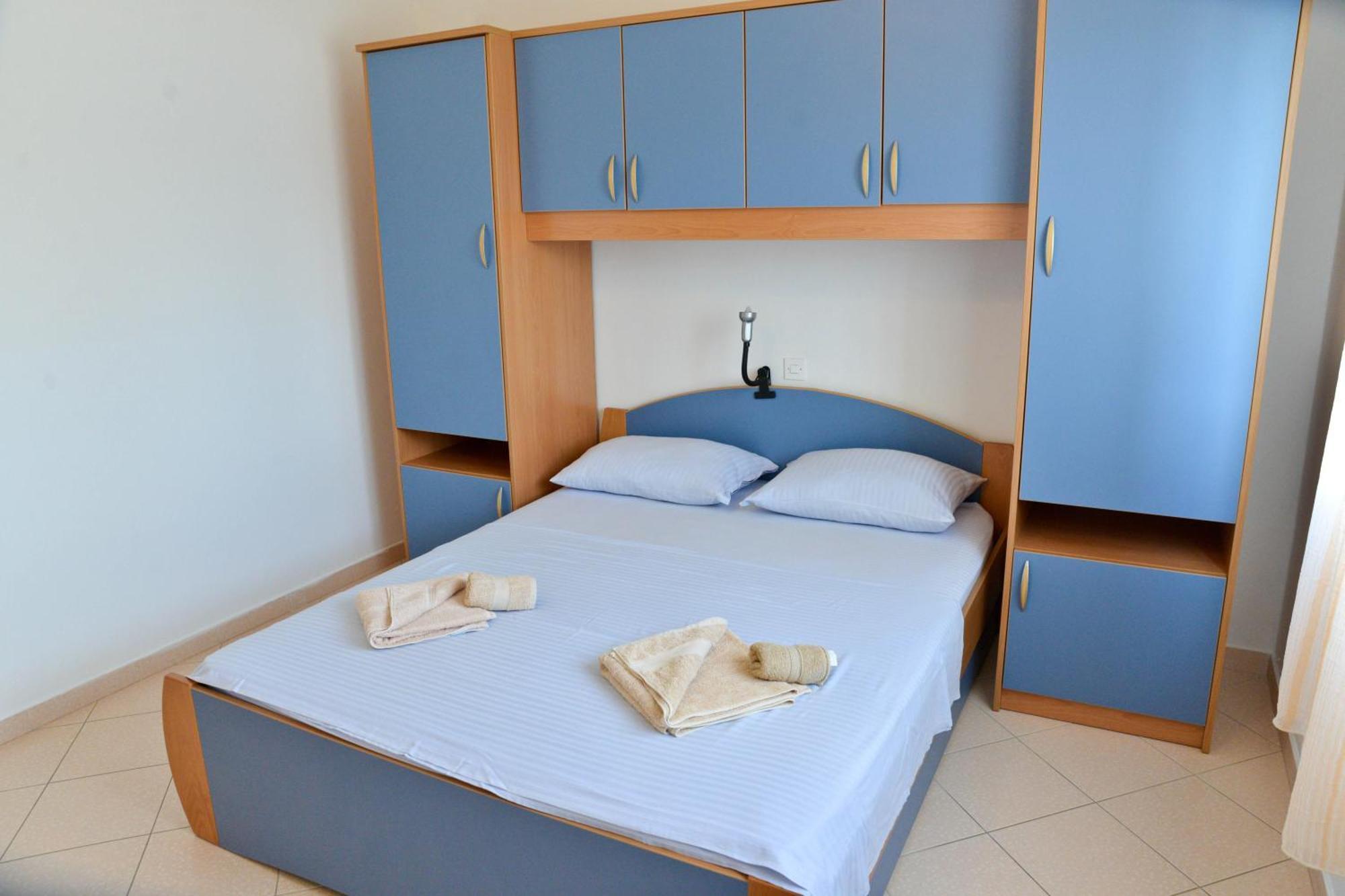 Apartments Lonic Kukljica Rom bilde